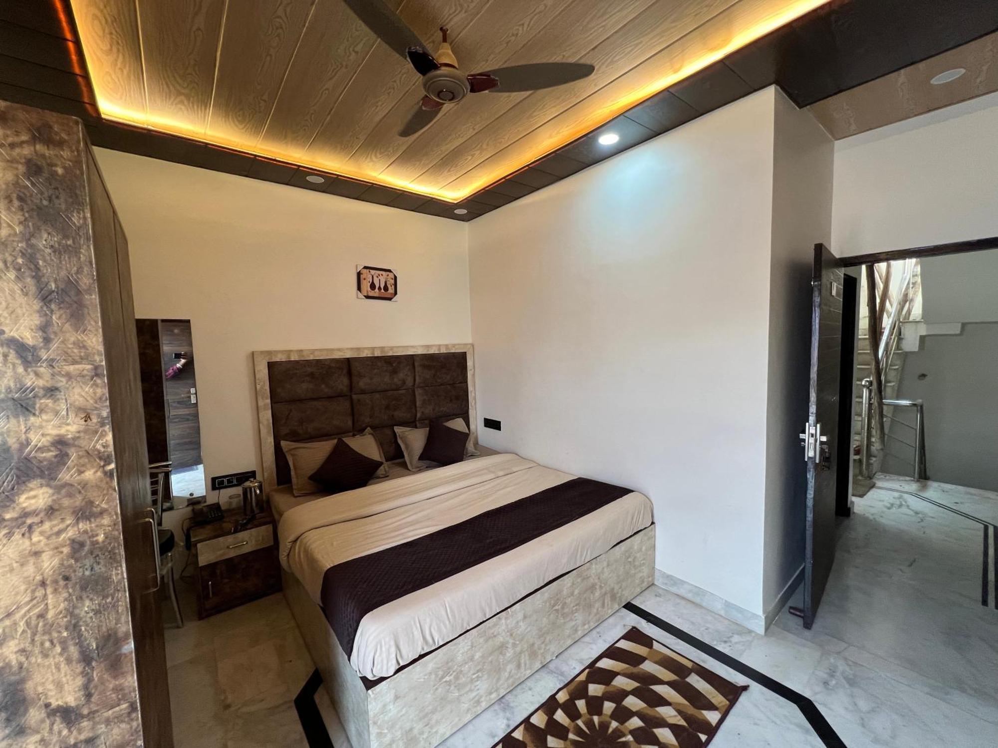 Govindam Royal Stay Jaipur Bagian luar foto