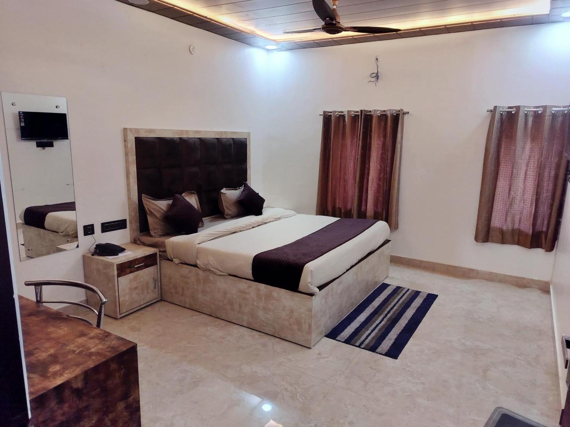 Govindam Royal Stay Jaipur Bagian luar foto