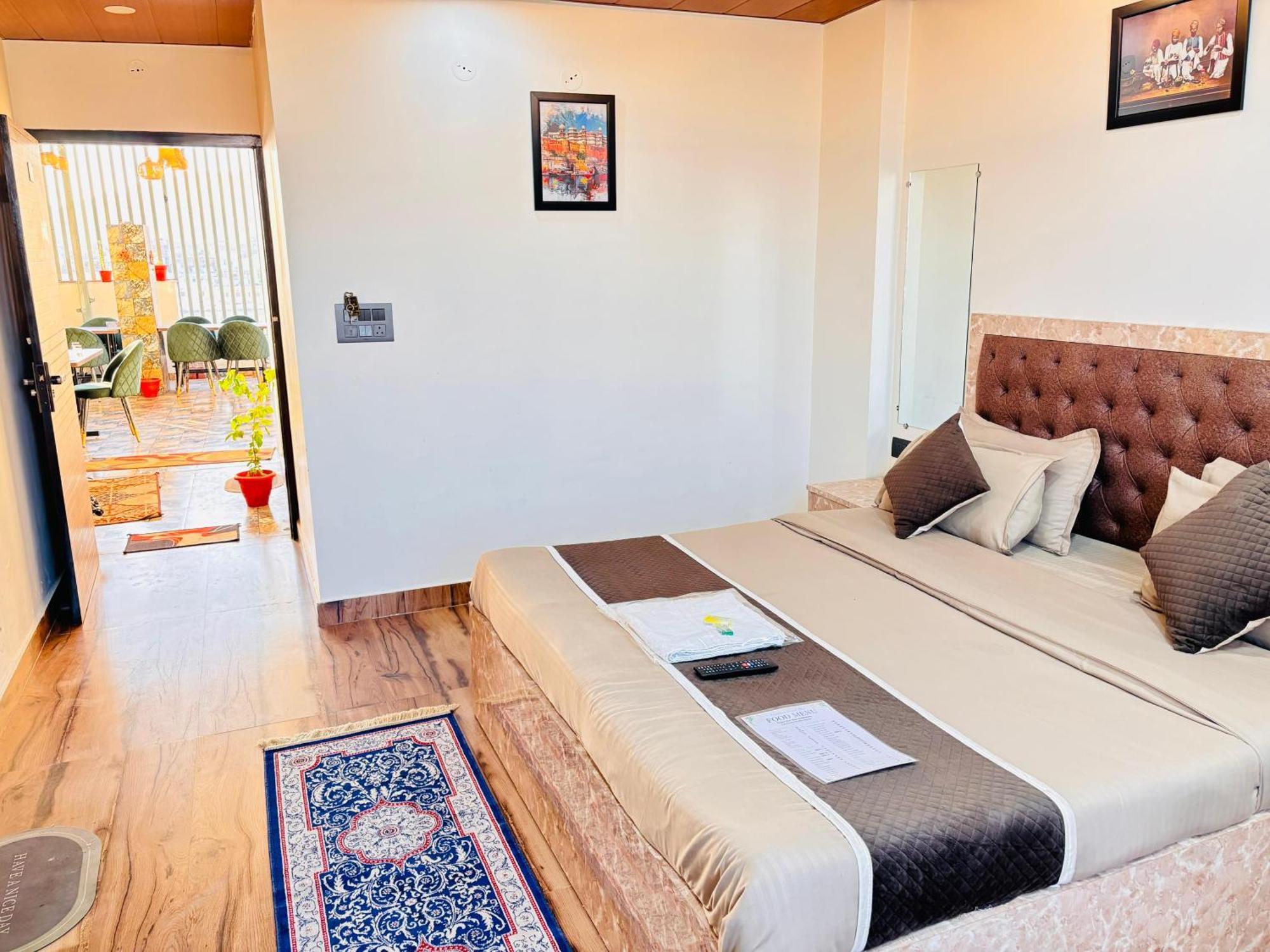 Govindam Royal Stay Jaipur Bagian luar foto